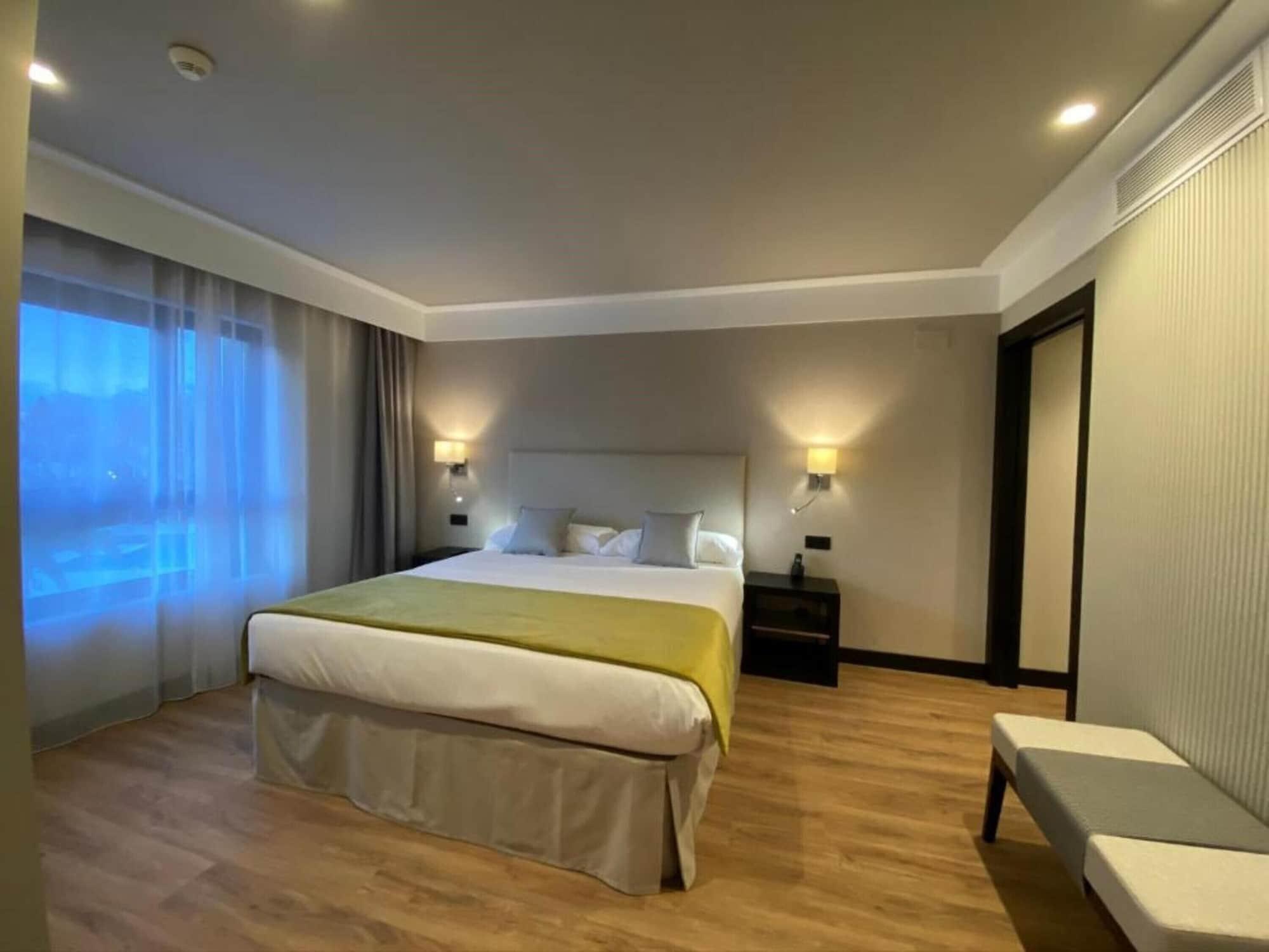 Hotel Parque Real Сьюдад-Реаль Екстер'єр фото